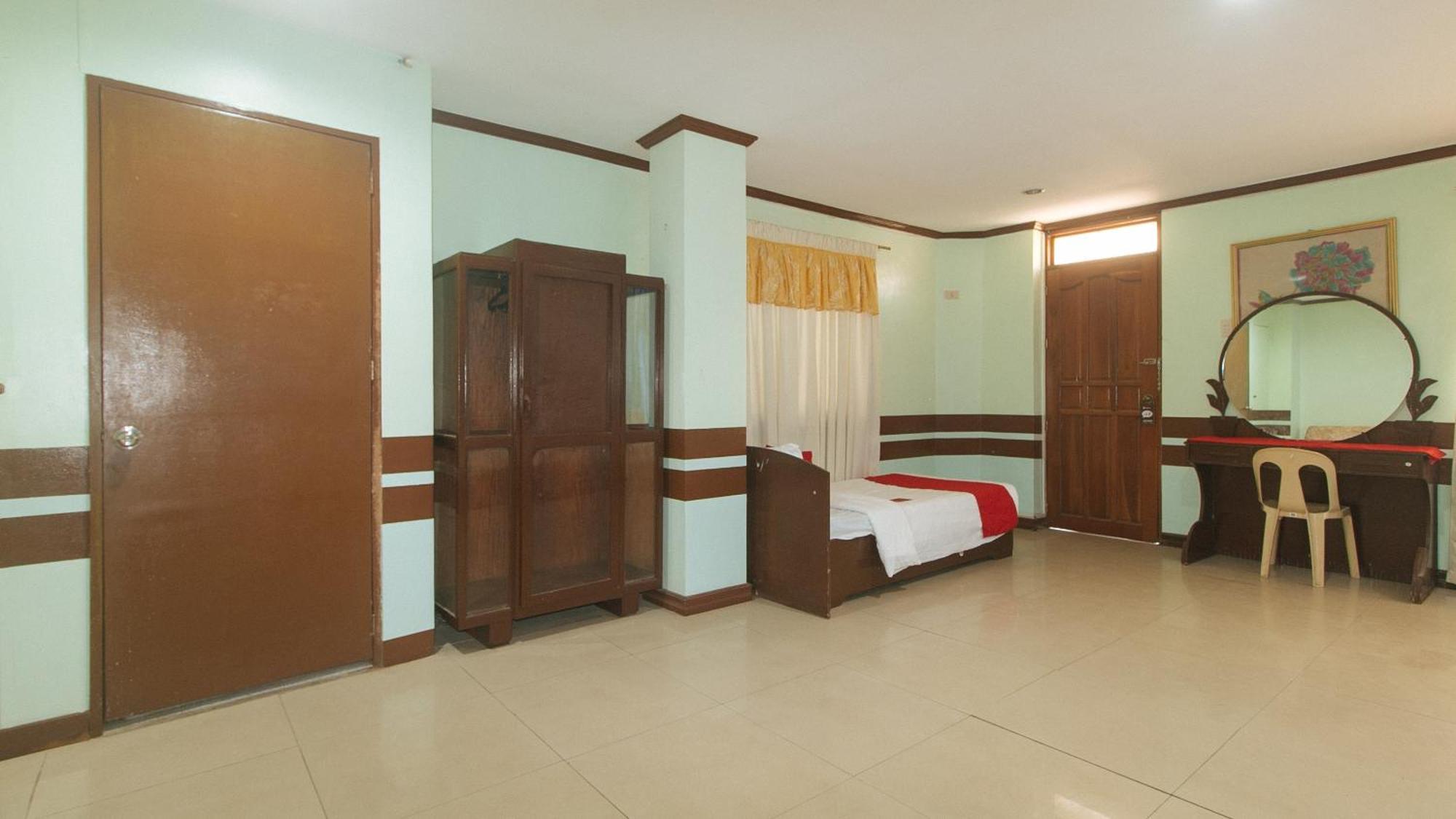 Reddoorz At Maanyag Pension House Mandaue Cebu Zewnętrze zdjęcie