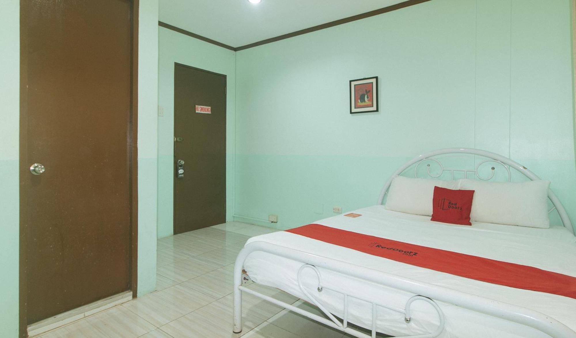 Reddoorz At Maanyag Pension House Mandaue Cebu Zewnętrze zdjęcie