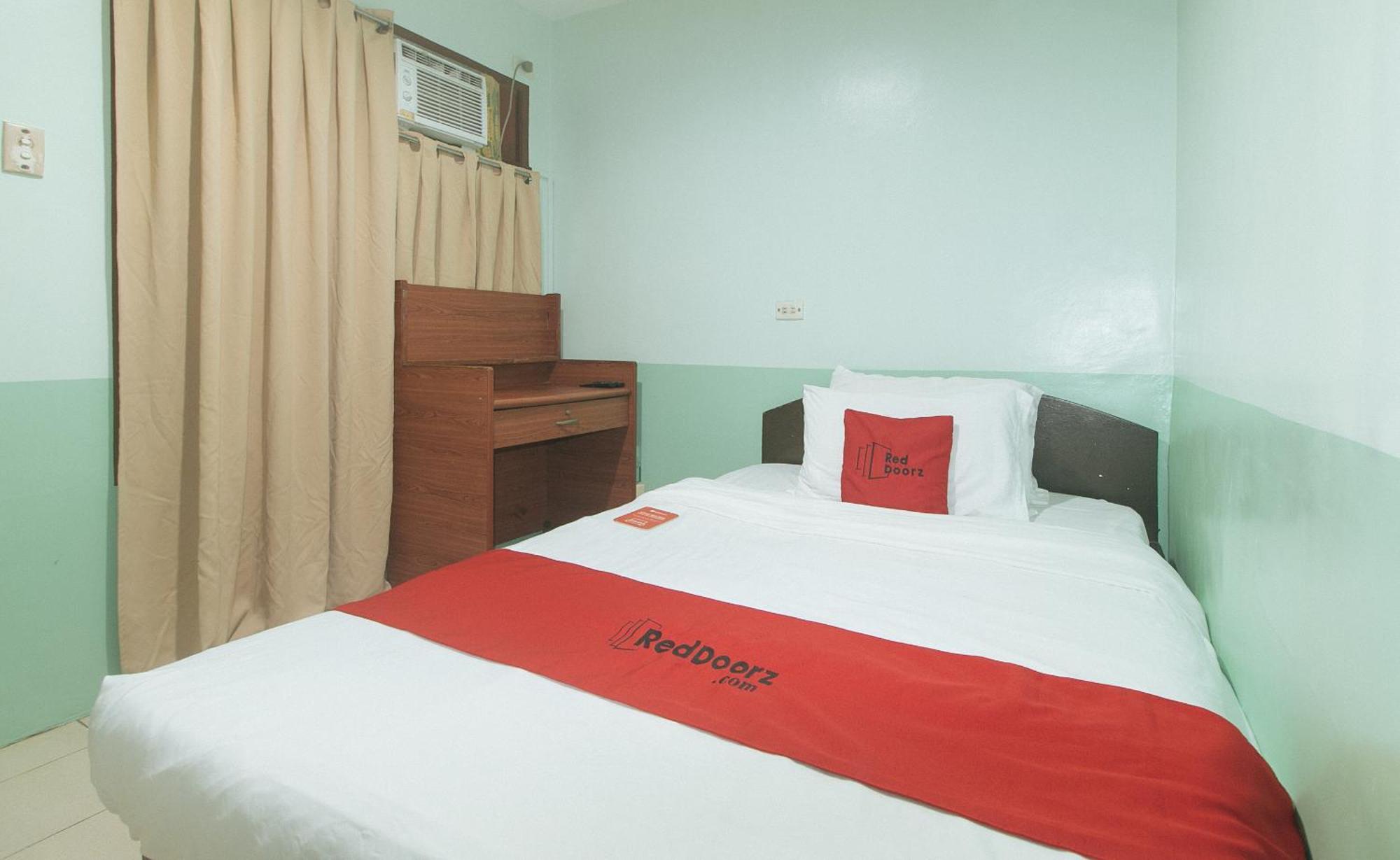 Reddoorz At Maanyag Pension House Mandaue Cebu Zewnętrze zdjęcie