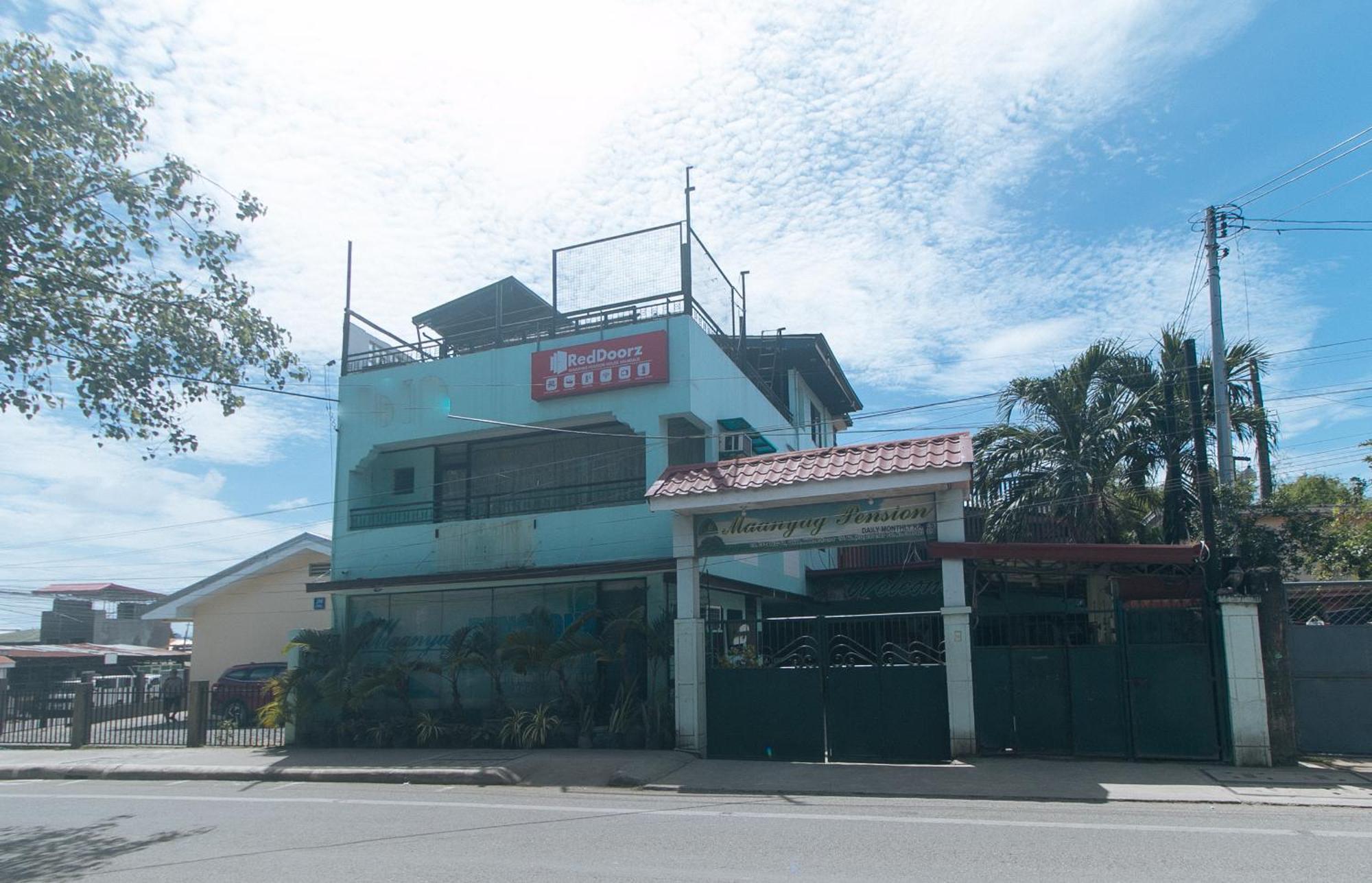 Reddoorz At Maanyag Pension House Mandaue Cebu Zewnętrze zdjęcie